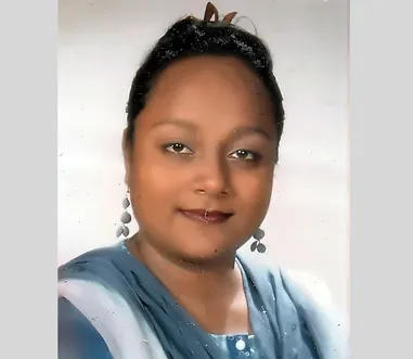 momena_jalil